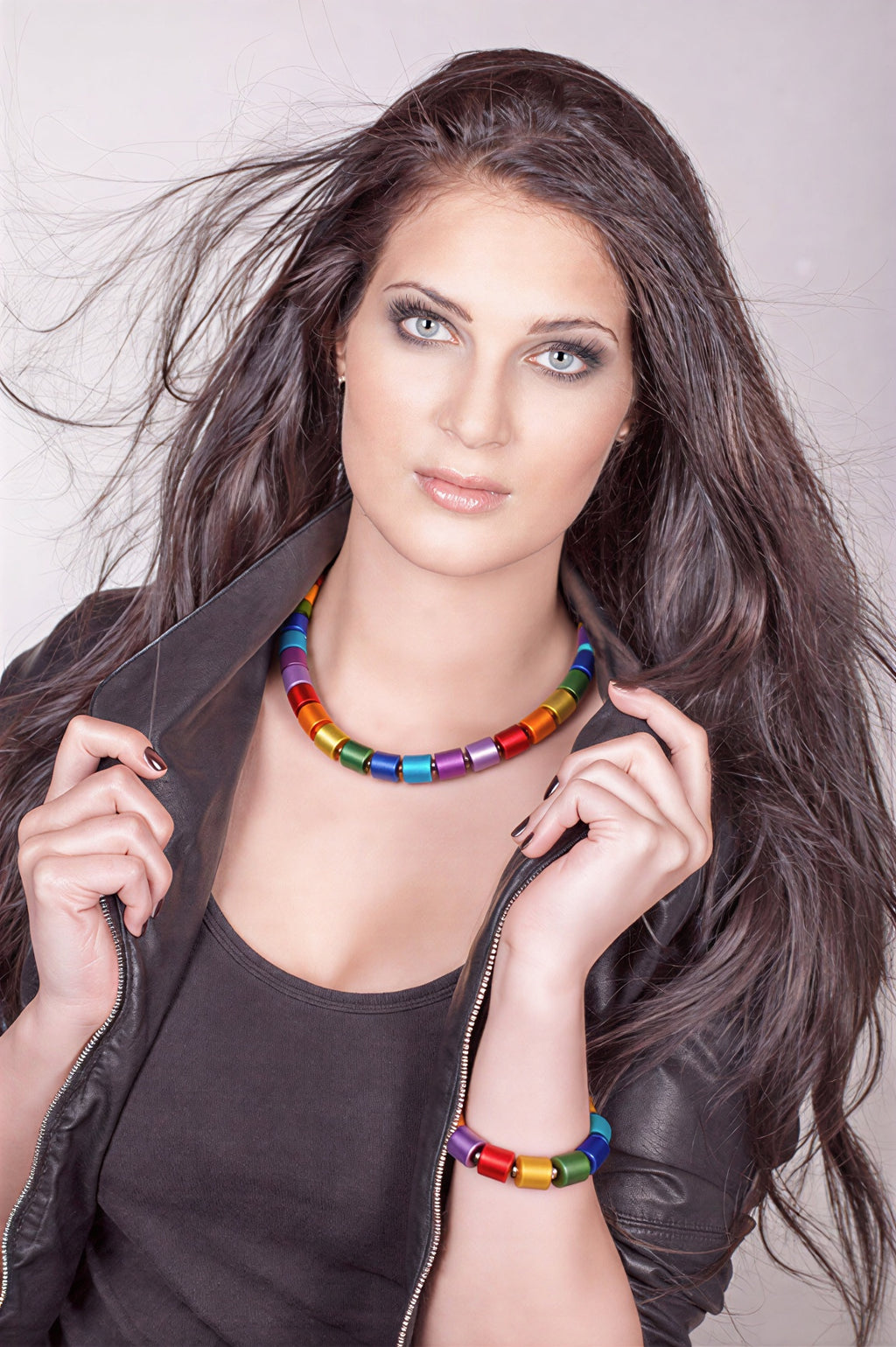 Collier mit Alu-Zylindern, Multi