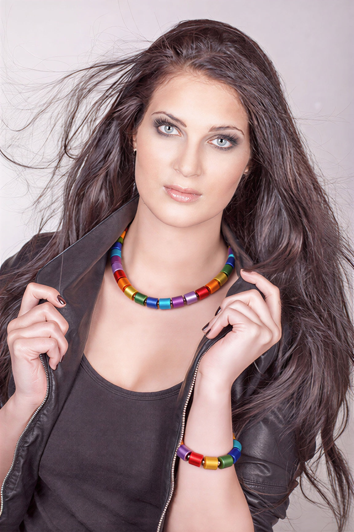 Collier mit Alu-Zylindern, Multi